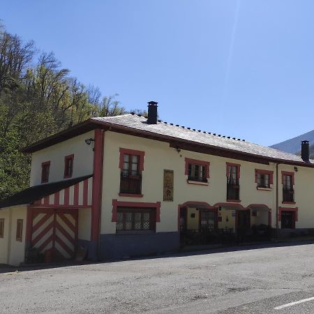 Hostal Casa de Aldea La Pescal Exterior foto